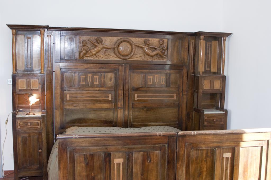 Palazzo D'Orsi Villa Calvanico Room photo